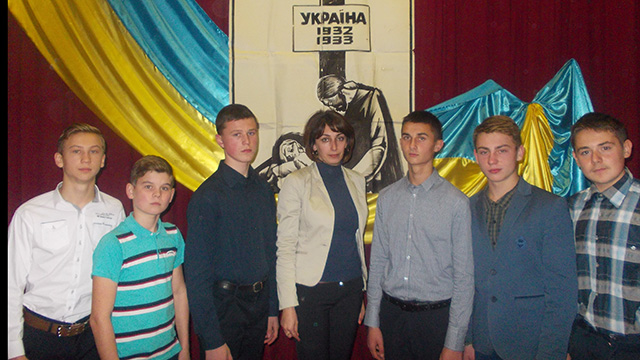 Виховна година "Голодомор 1932-1933 р.р." у ВПУ №42 Голодомор 1932-1933р.